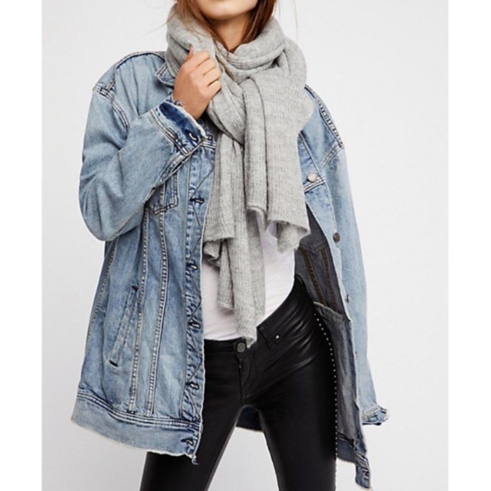 Free People Kennedy Waffle Knit Long Blanket Scarf Gray Minimalist Neutral